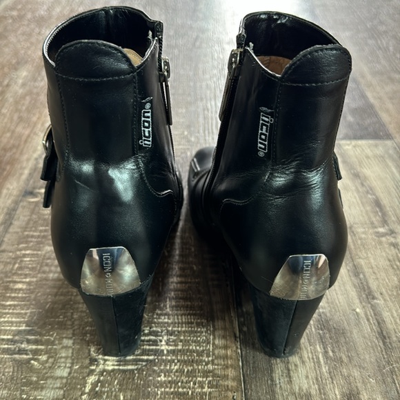 ICON Hella Leather Boots - Picture 3 of 8